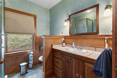 Tiny photo for 2245 Colestin Road, Ashland, OR 97520 (MLS # 220220182)