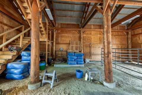 Tiny photo for 2245 Colestin Road, Ashland, OR 97520 (MLS # 220220182)