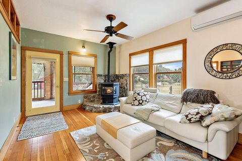 Tiny photo for 2245 Colestin Road, Ashland, OR 97520 (MLS # 220220182)