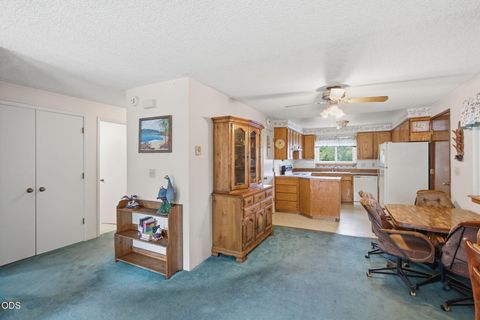 Tiny photo for 103 Brookside Court, Rogue River, OR 97537 (MLS # 220224526)