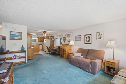Tiny photo for 103 Brookside Court, Rogue River, OR 97537 (MLS # 220224526)