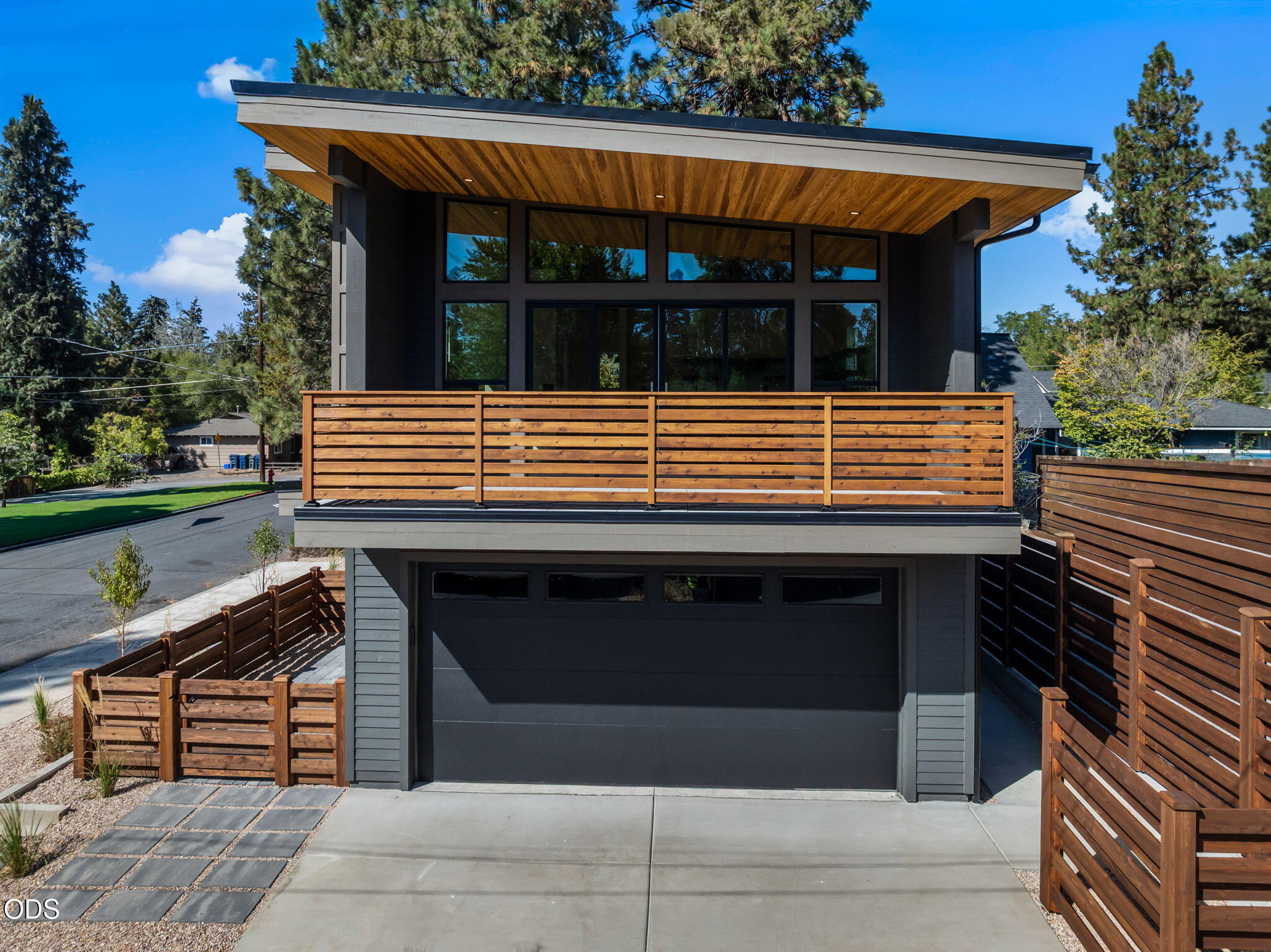 1530 NE 6th Street