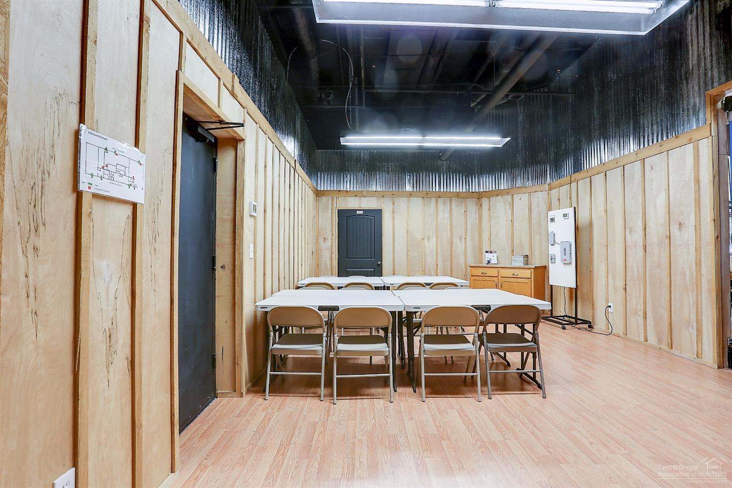 Brinson Ind Park - Commercial Sale