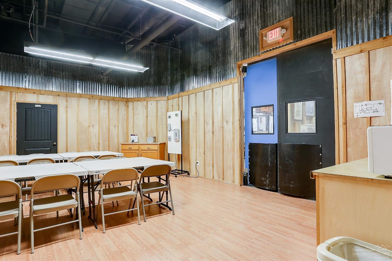 Brinson Ind Park - Commercial Sale