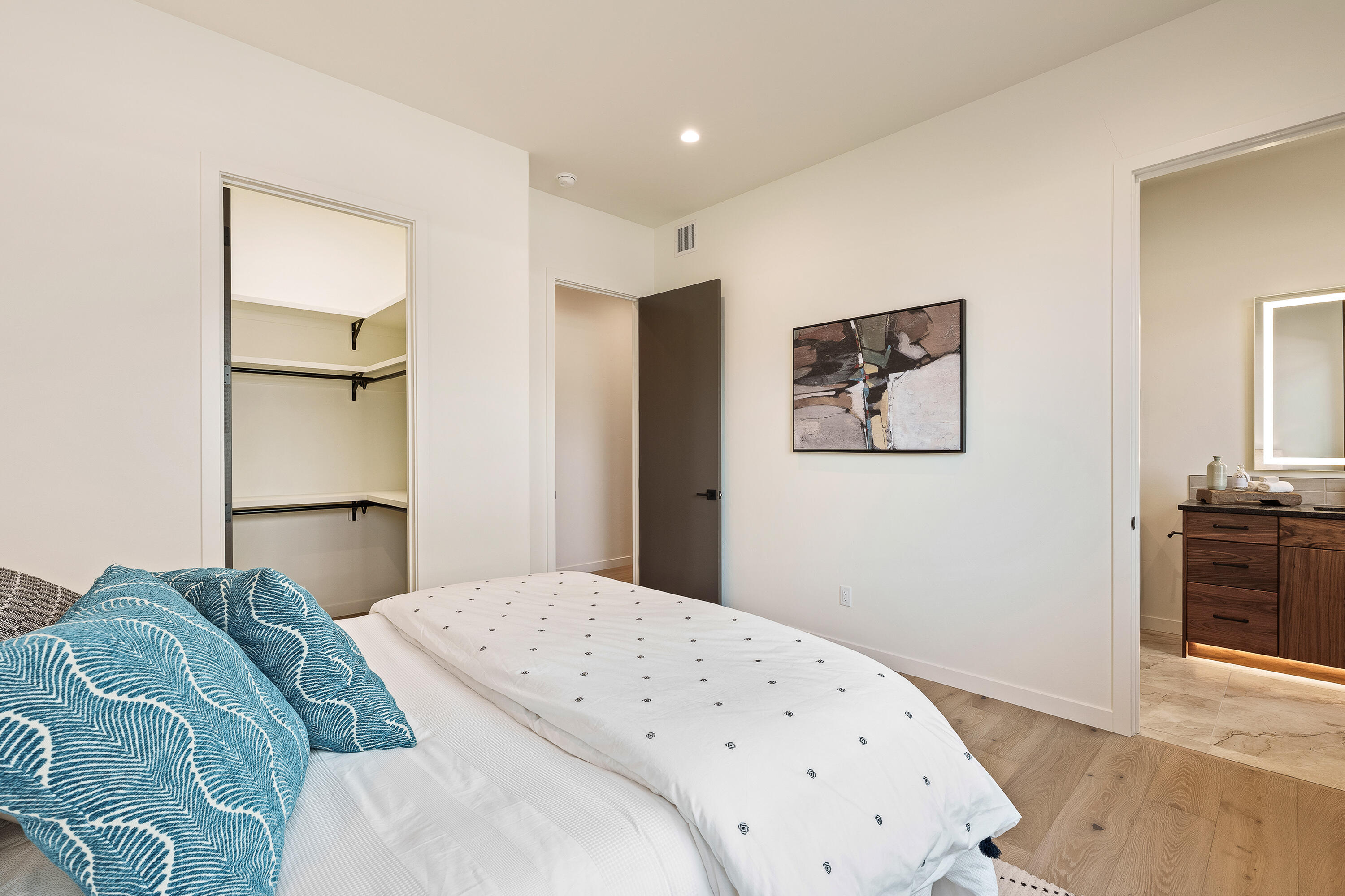 Discovery West Phase 6 & 7 - Residential