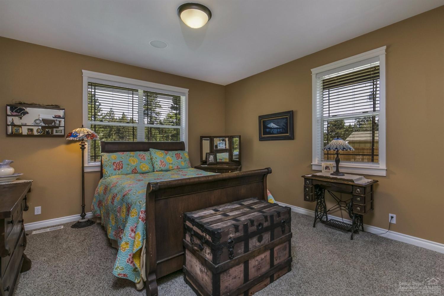 Creekside - Residential