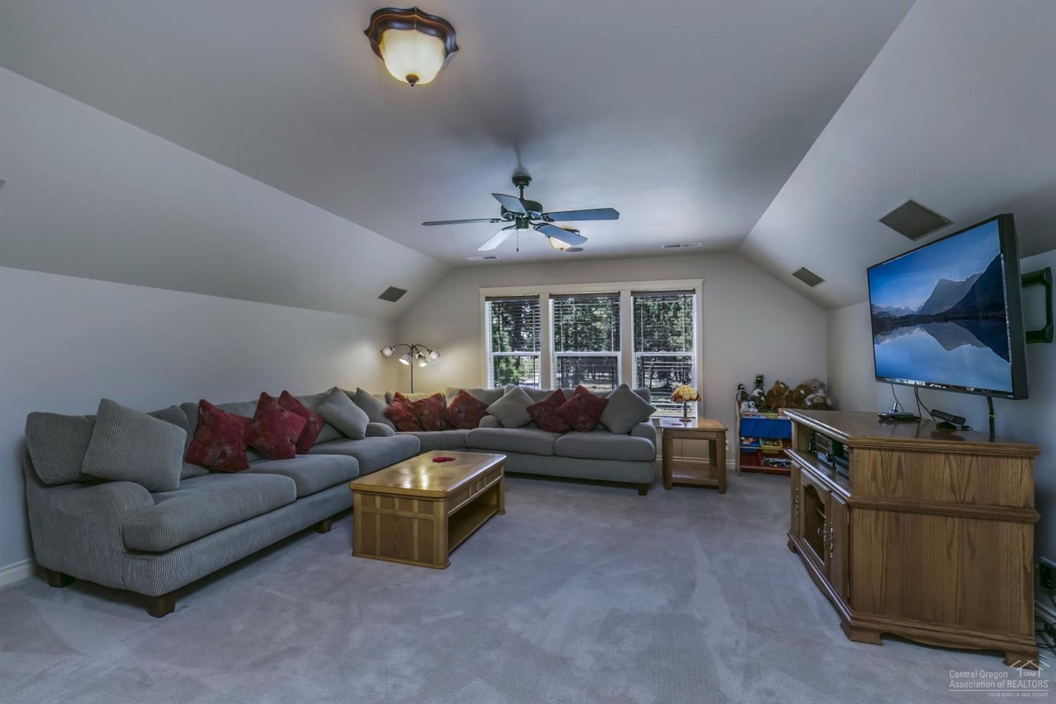 Creekside - Residential