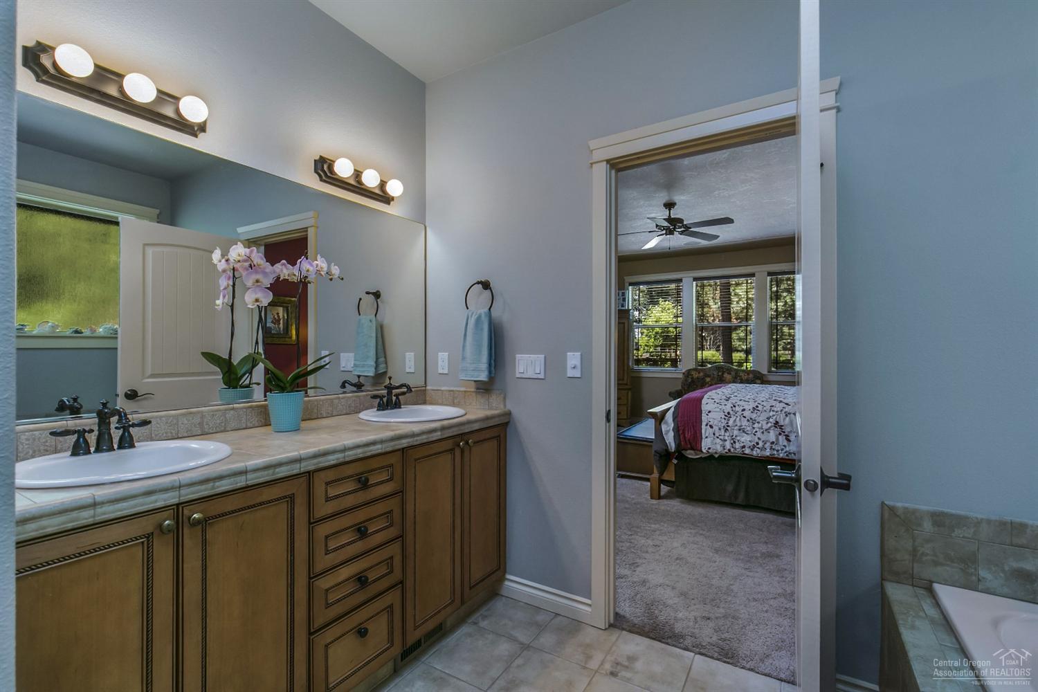 Creekside - Residential