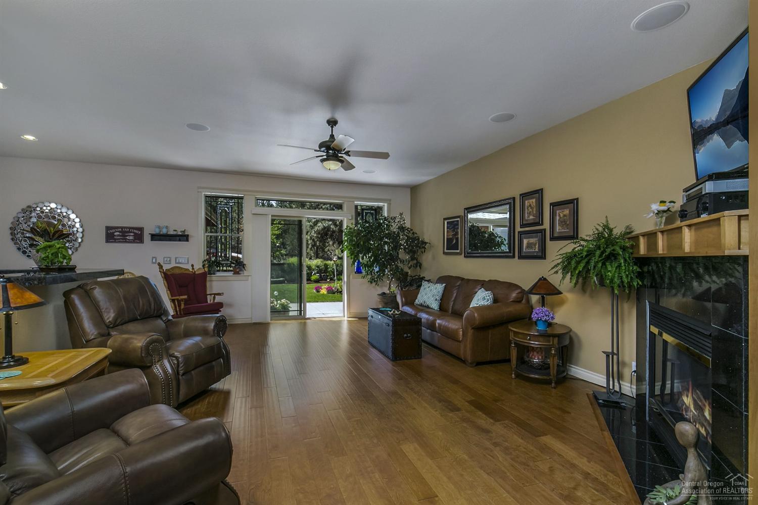 Creekside - Residential