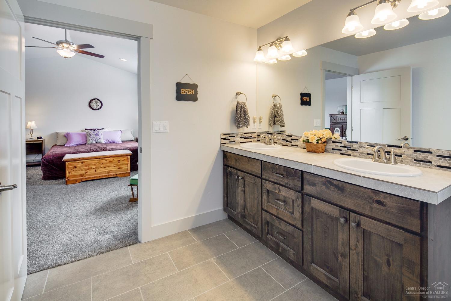 Poco Bella - Residential