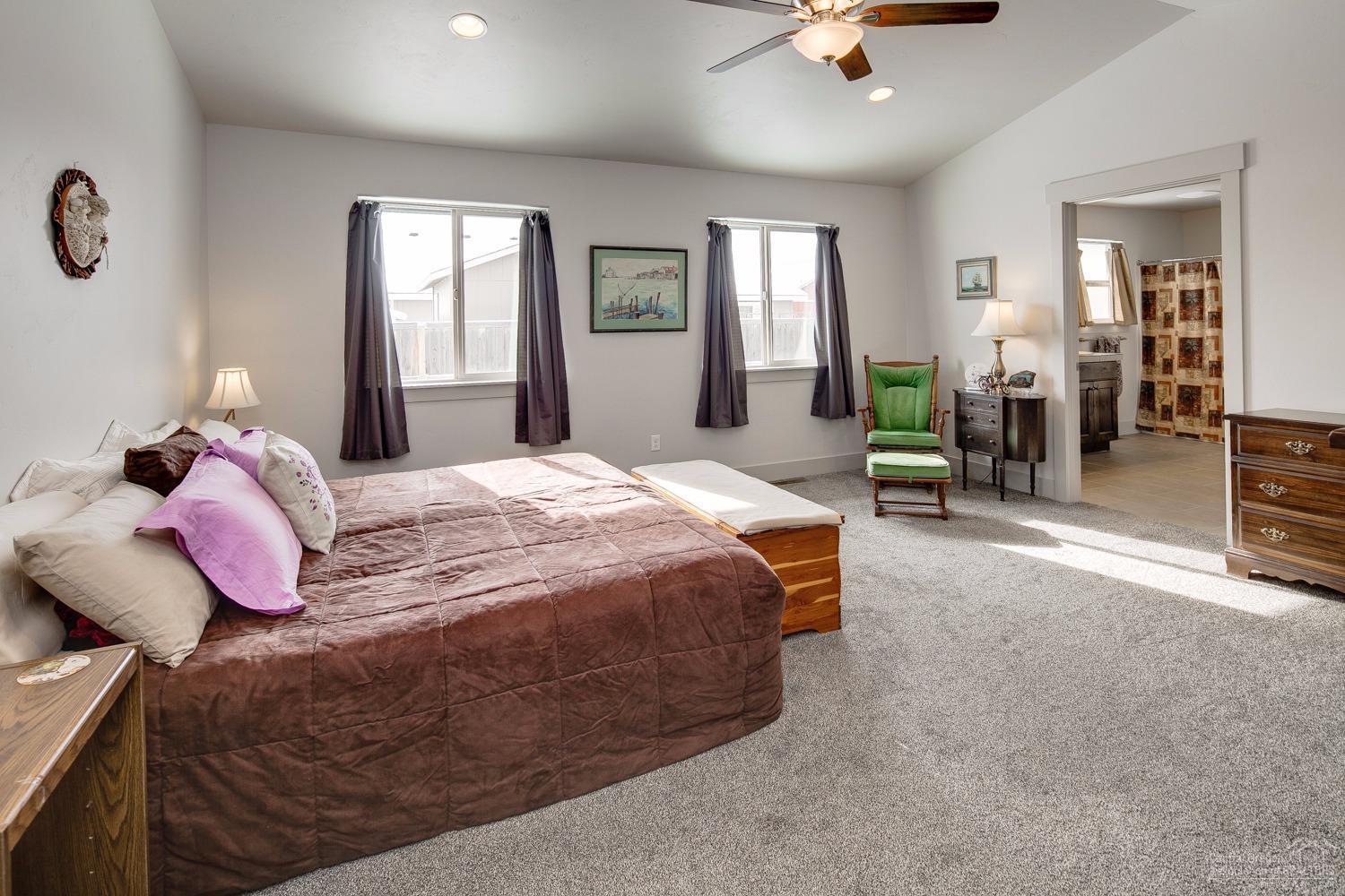 Poco Bella - Residential