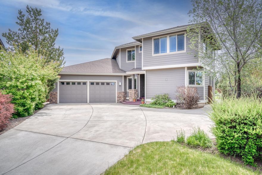 The Jewel of Ridgewater. Impressive custom home built as builder's own home. Exclusive elevated 12,220 ft2 lot on quiet street. Large foyer & home office greet you as you enter. Soaring ceilings & abundant windows allow natural light. Great room w/gas fireplace. Kitchen boasts beautiful Cherry Wood cabinetry, large island, SS appliances, lighted pantry and pristine hardwood floors. Primary bedroom & bath on main level. Luxurious master bath adorned w/ tile shower, Jacuzzi tub, Cherry cabinets & double vanity. Main level also has 370 ft2 theater w/laser projector, 142'' screen & 900 watt audio. Laundry rooms on both floors. 2nd level has 2 guest rooms, guest bath, & awesome bonus room w/ quality cabinetry, wet bar, & enough room to be 4th bedroom. Tandem garage w/41 ft. deep space accommodates boat/RV. Huge driveway parks 8 vehicles. One owner property was lightly lived in & not used as primary residence. Shows like brand new. Designed for entertaining. So much to offer not to be missed.