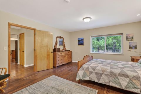 Tiny photo for 244 Riessen Road, Grants Pass, OR 97526 (MLS # 220217183)