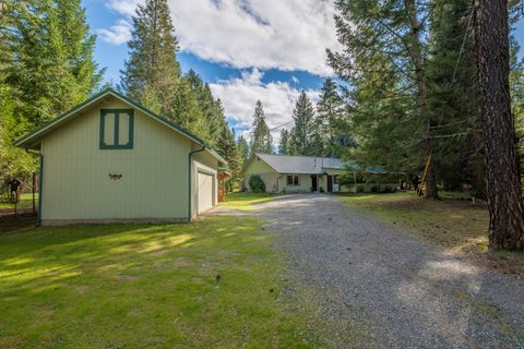Tiny photo for 244 Riessen Road, Grants Pass, OR 97526 (MLS # 220217183)