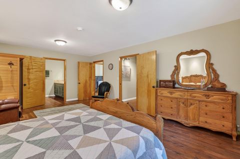 Tiny photo for 244 Riessen Road, Grants Pass, OR 97526 (MLS # 220217183)