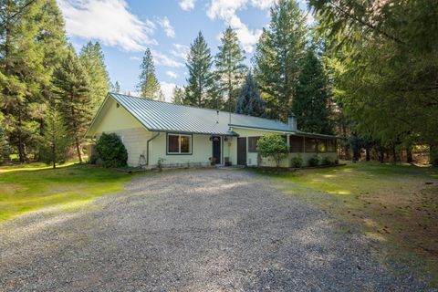 Tiny photo for 244 Riessen Road, Grants Pass, OR 97526 (MLS # 220217183)