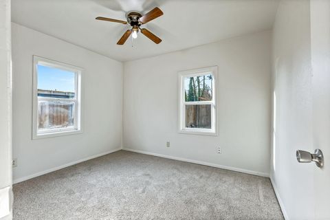 Tiny photo for 1141 SE Lewis Street, Dallas, OR 97338 (MLS # 220212998)