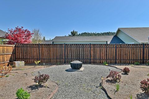 Tiny photo for 243 Retirement Lane, Cave Junction, OR 97523 (MLS # 220211634)