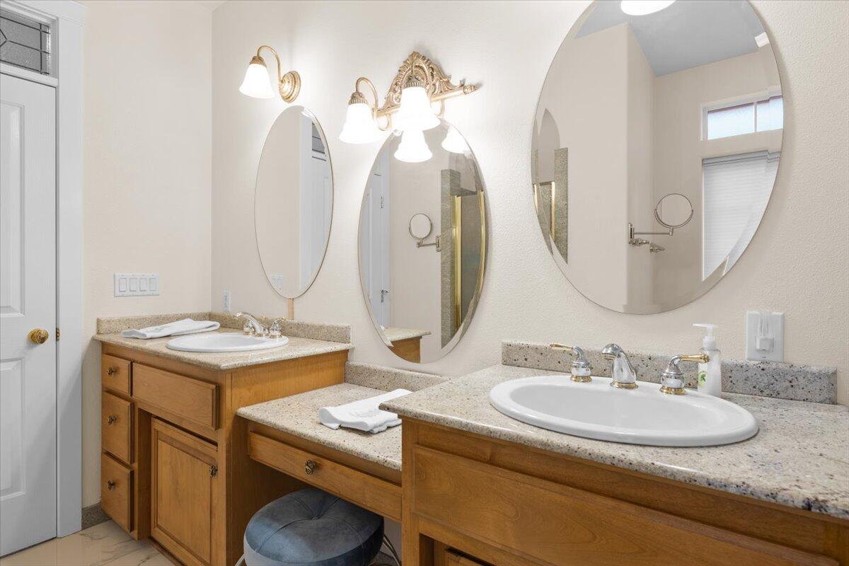 Eagle Point Golf Community - Residential