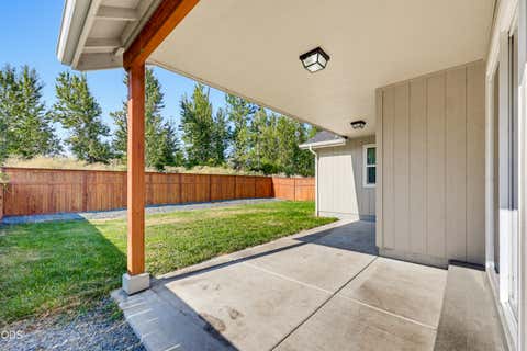 Tiny photo for 2287 Evie Lane, Grants Pass, OR 97527 (MLS # 220226736)