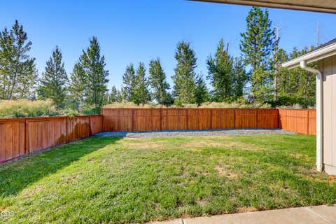 Tiny photo for 2287 Evie Lane, Grants Pass, OR 97527 (MLS # 220226736)