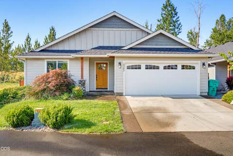 Photo of 2287 Evie Lane, Grants Pass, OR 97527 (MLS # 220226736)