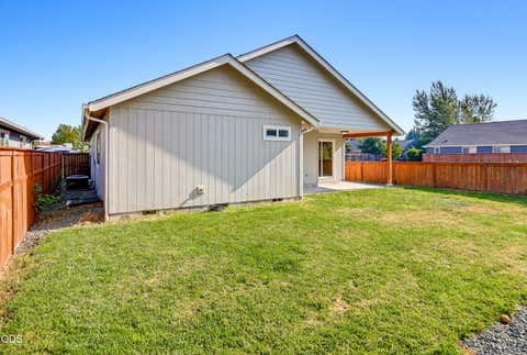 Tiny photo for 2287 Evie Lane, Grants Pass, OR 97527 (MLS # 220226736)