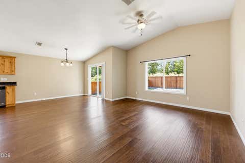 Tiny photo for 2287 Evie Lane, Grants Pass, OR 97527 (MLS # 220226736)