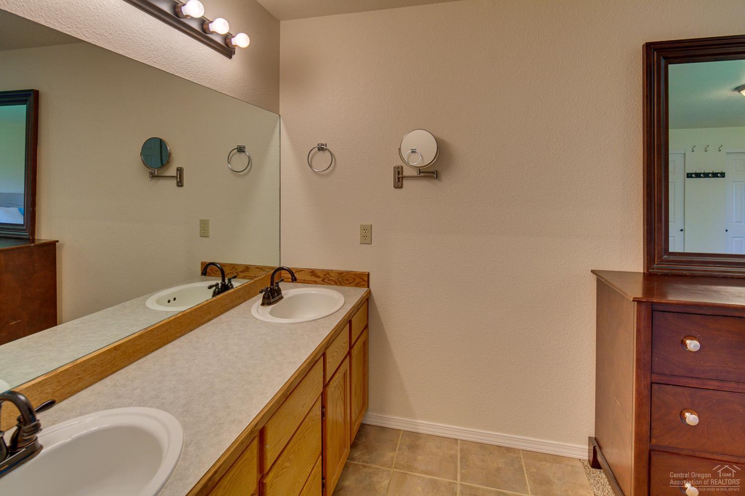 Redhawk - Residential