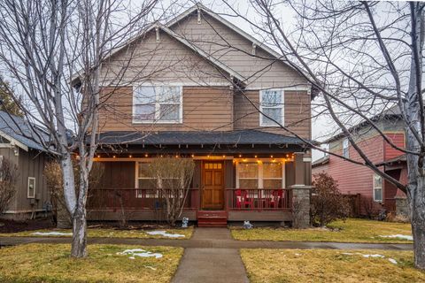 62716 Larkview Road Bend OR 97701