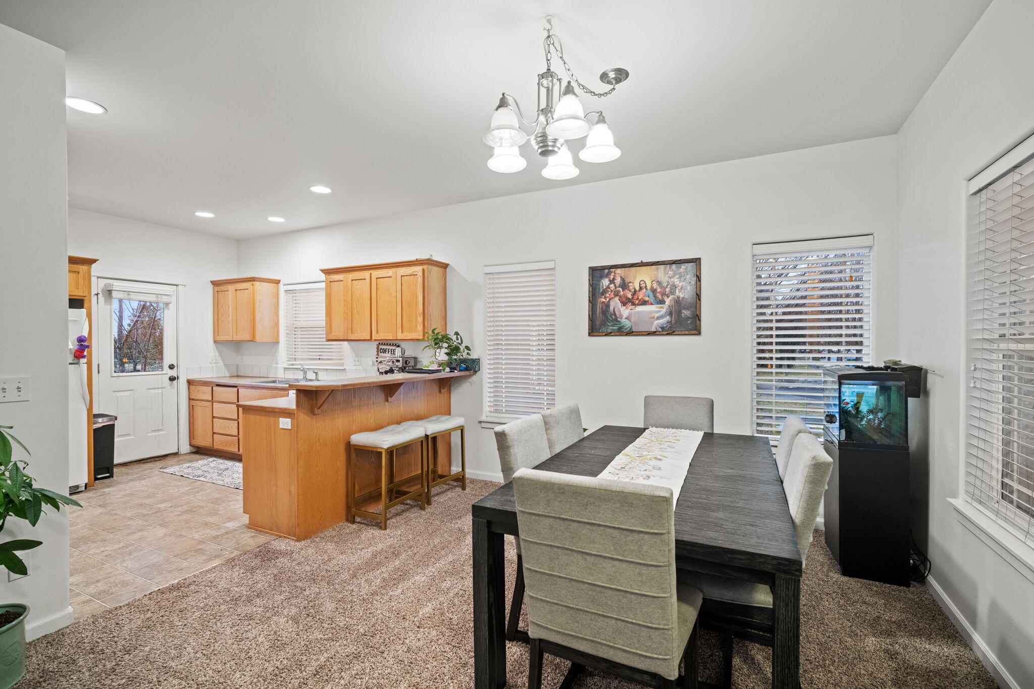 62716 Larkview Road