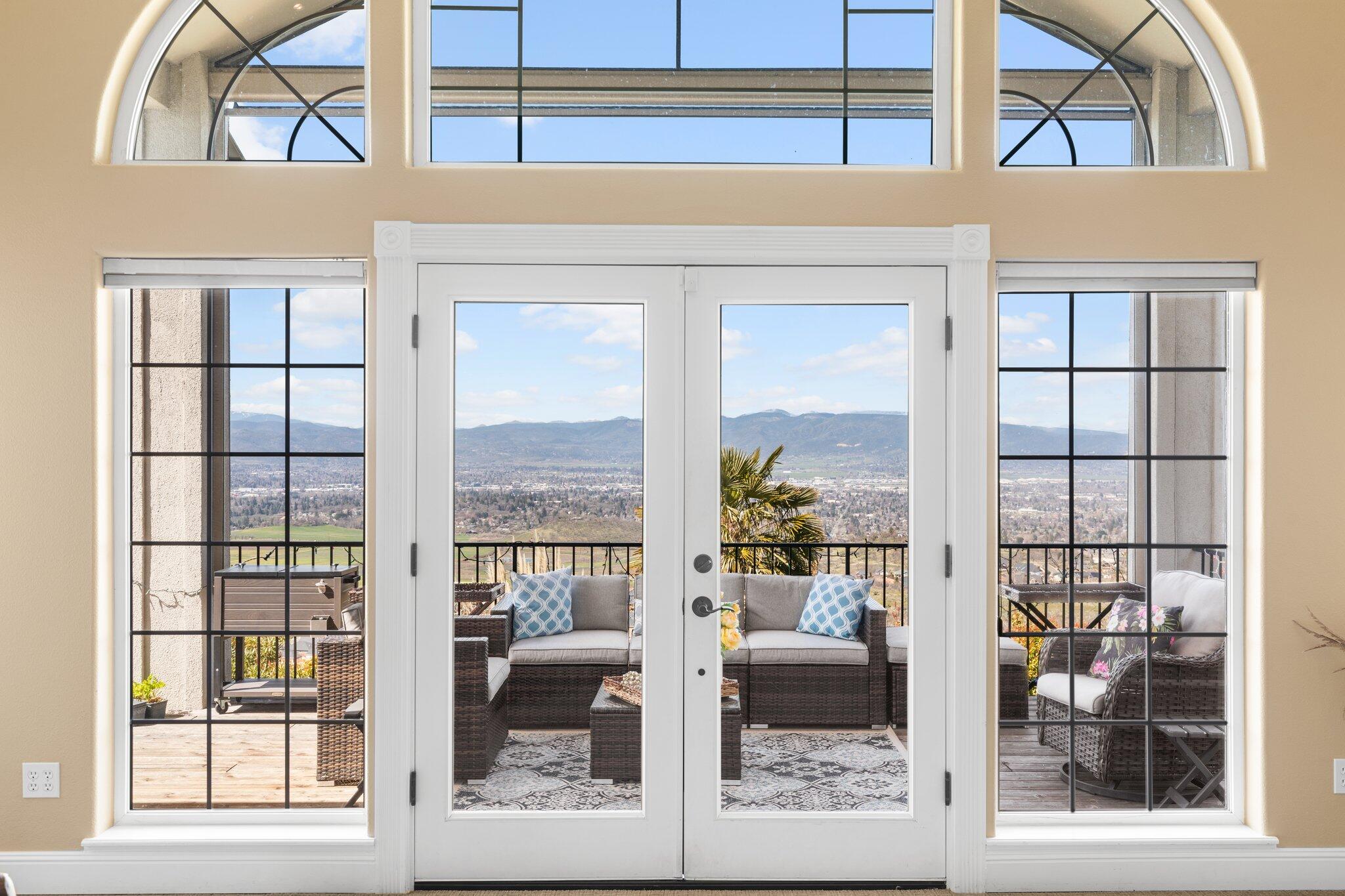 Uplands Phase Iv, The - Residential