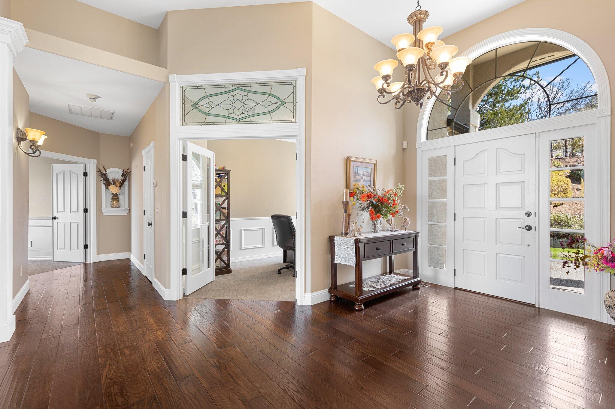 Uplands Phase Iv, The - Residential