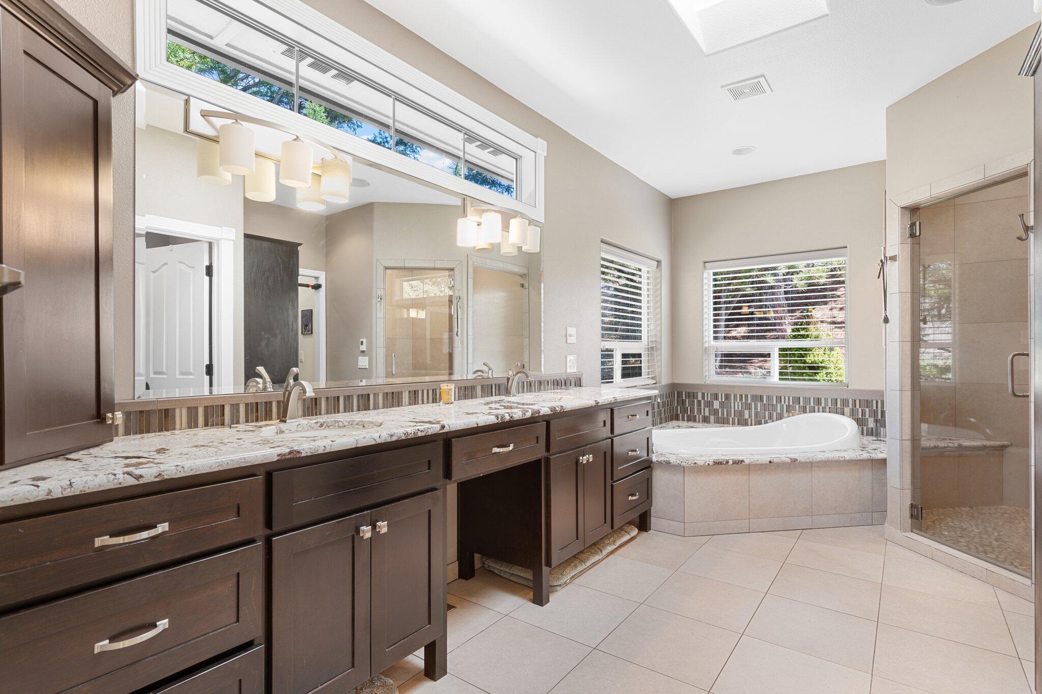 Uplands Phase Iv, The - Residential