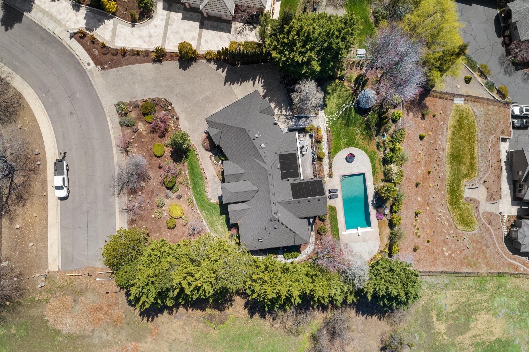 Uplands Phase Iv, The - Residential