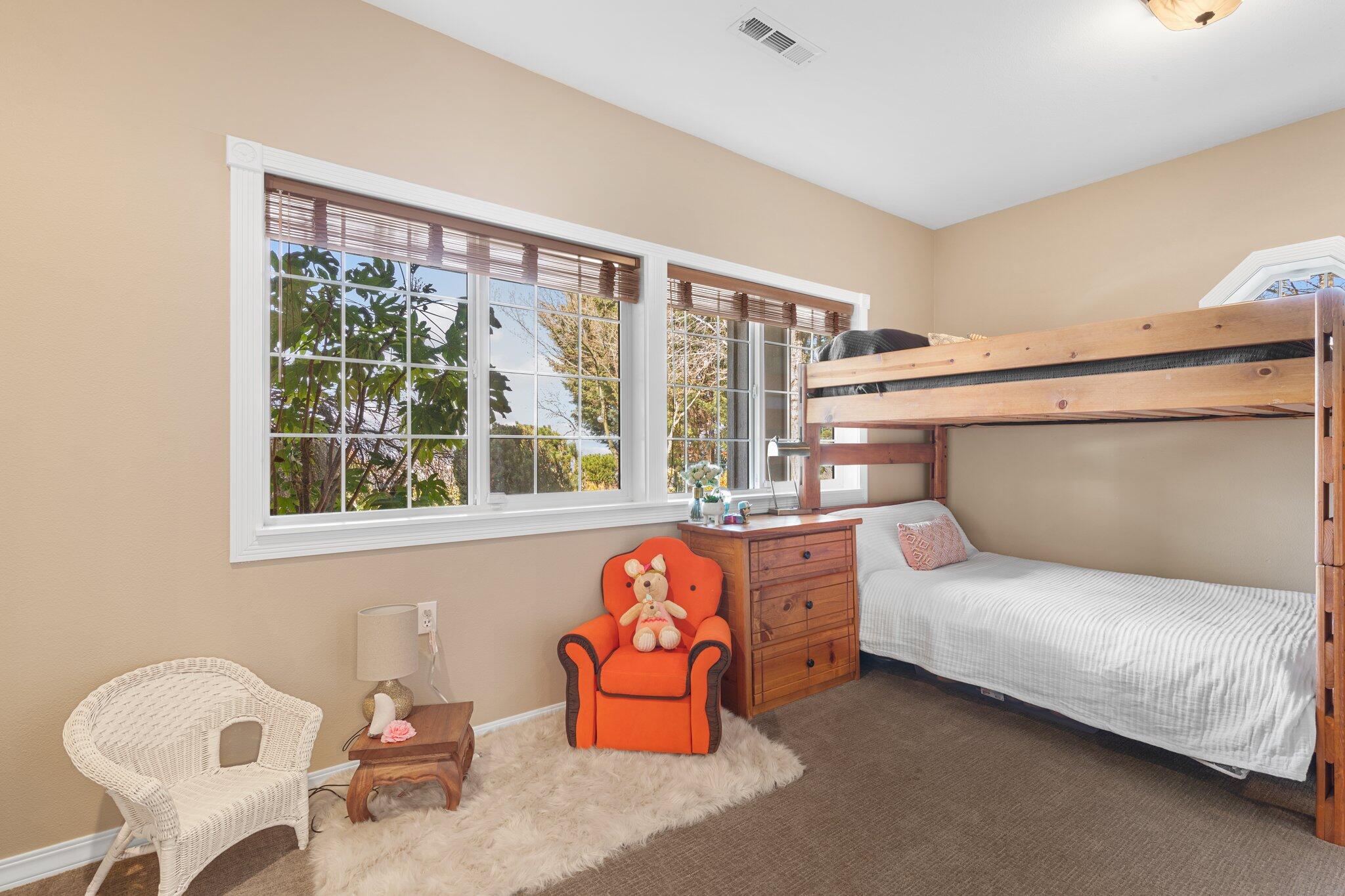 Uplands Phase Iv, The - Residential