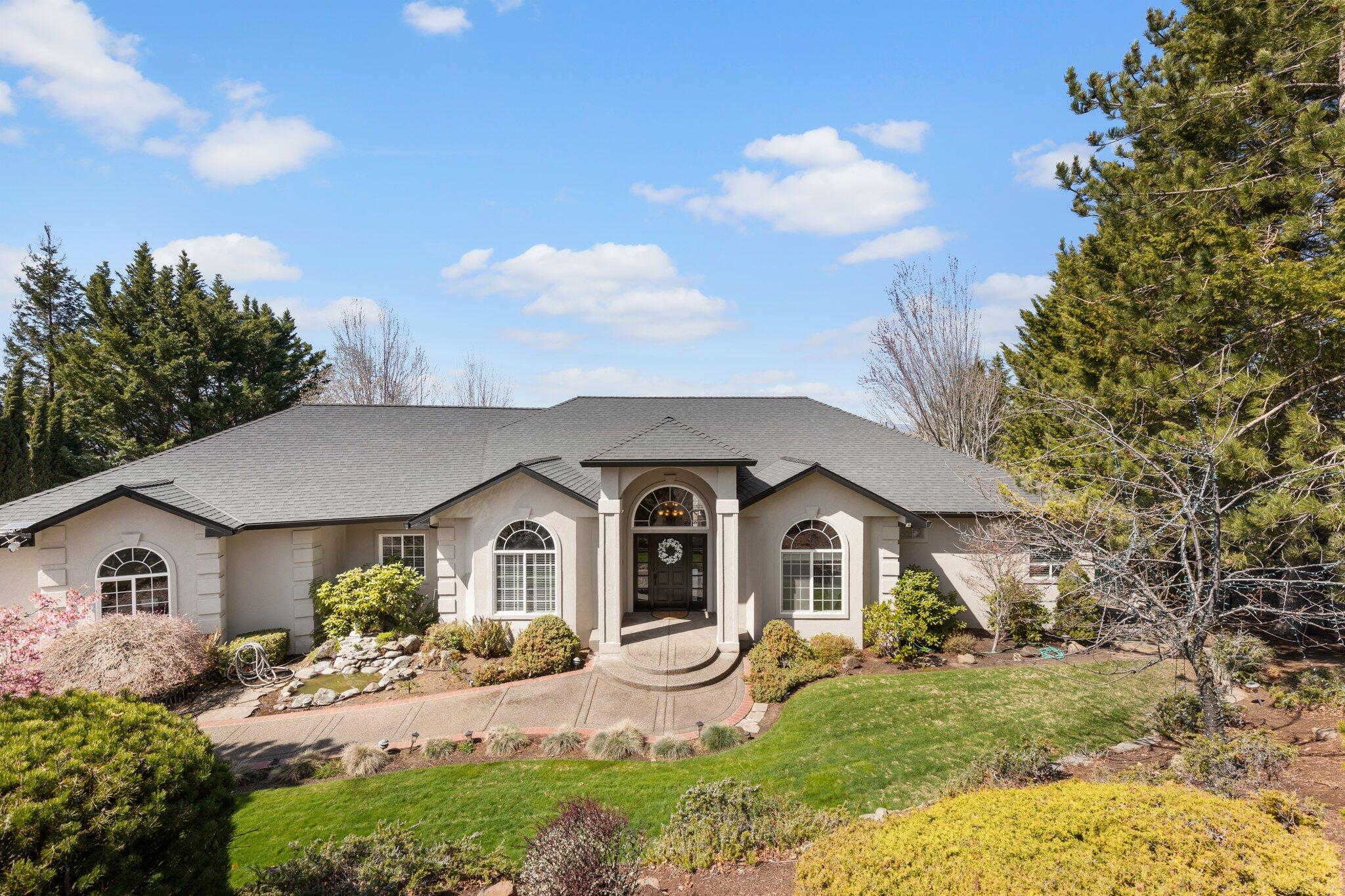 Uplands Phase Iv, The - Residential