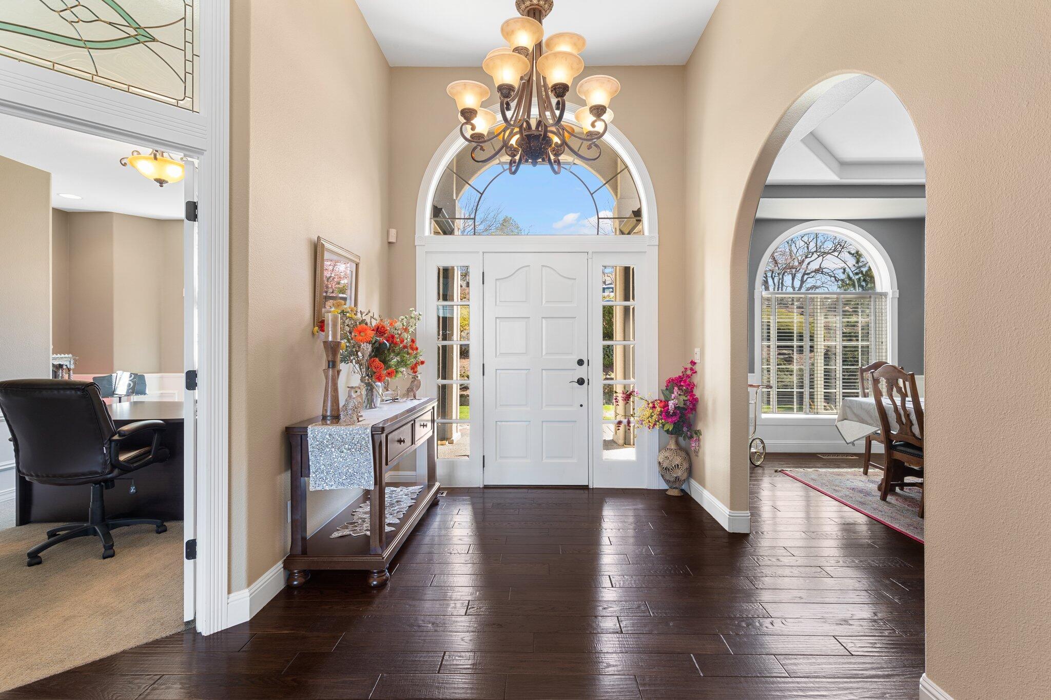 Uplands Phase Iv, The - Residential