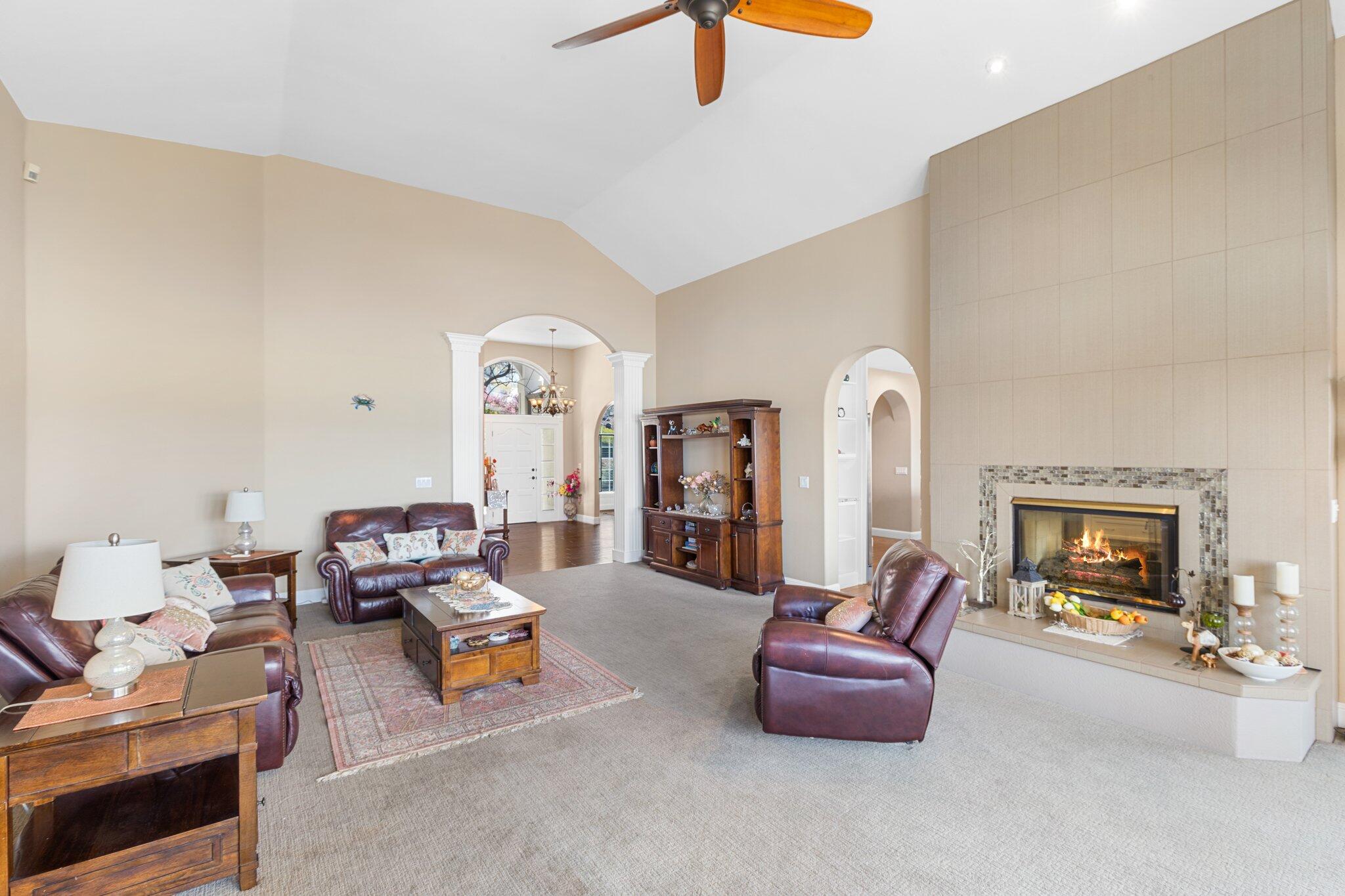 Uplands Phase Iv, The - Residential