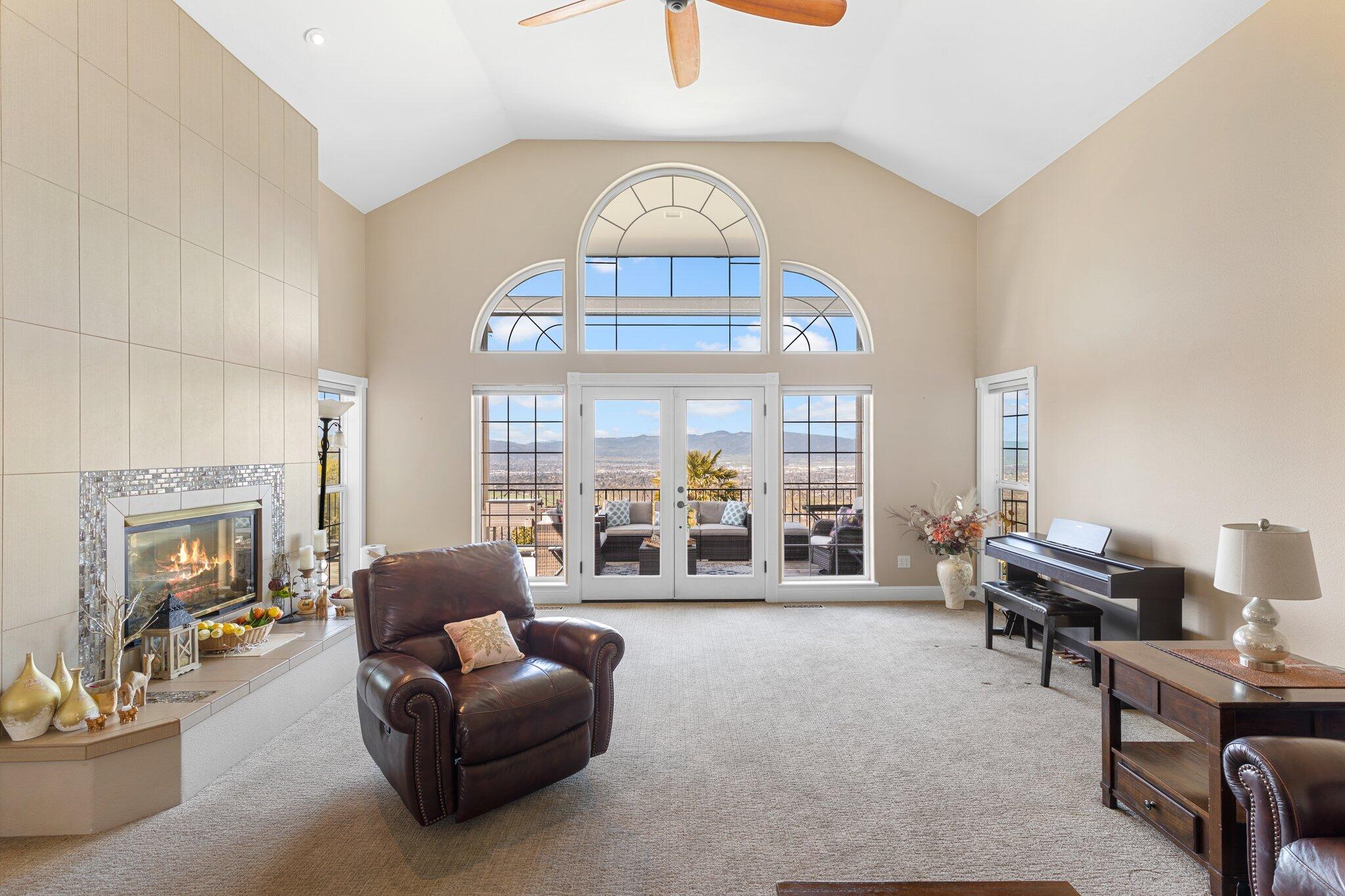 Uplands Phase Iv, The - Residential