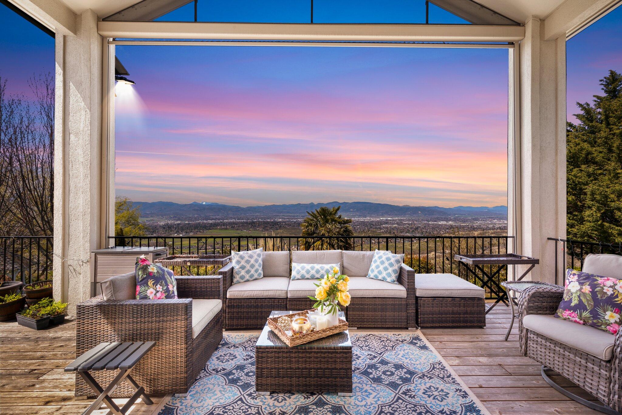 Uplands Phase Iv, The - Residential