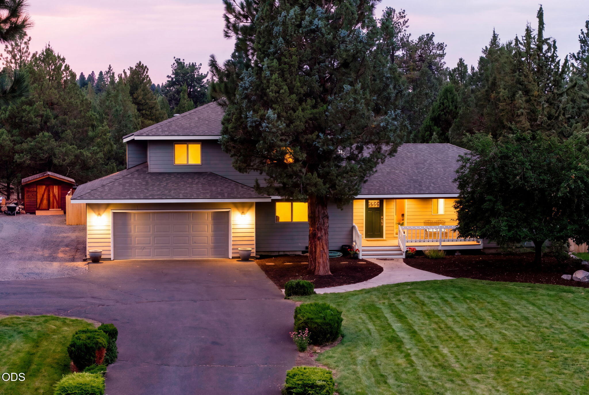 16932 Ponderosa Cascade Drive