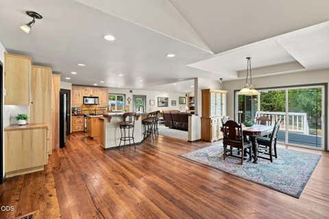 Tiny photo for 16932 Ponderosa Cascade Drive, Bend, OR 97703 (MLS # 220227214)
