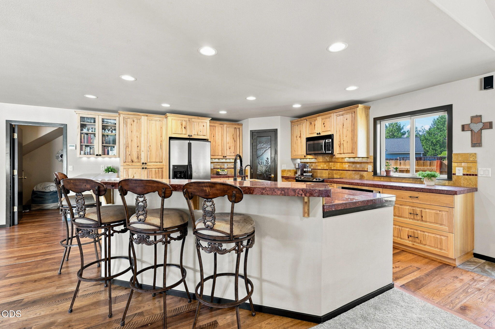16932 Ponderosa Cascade Drive
