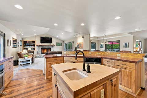 Tiny photo for 16932 Ponderosa Cascade Drive, Bend, OR 97703 (MLS # 220227214)
