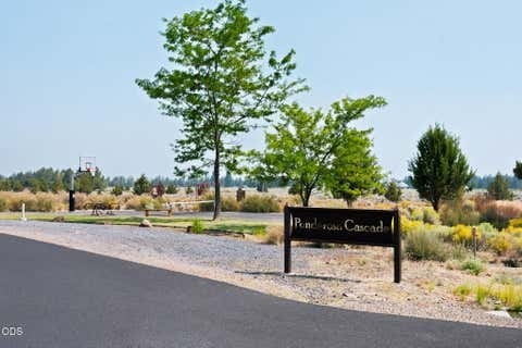 Tiny photo for 16932 Ponderosa Cascade Drive, Bend, OR 97703 (MLS # 220227214)