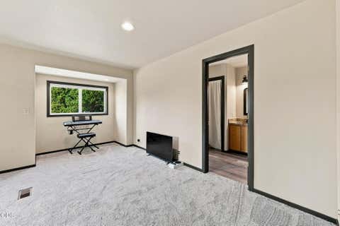 Tiny photo for 16932 Ponderosa Cascade Drive, Bend, OR 97703 (MLS # 220227214)