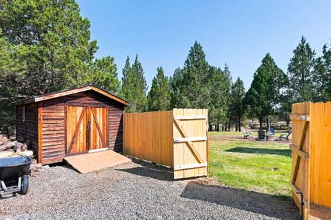 Tiny photo for 16932 Ponderosa Cascade Drive, Bend, OR 97703 (MLS # 220227214)