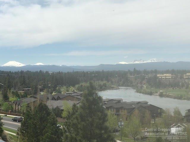 The Bluffs River Ben - Residential