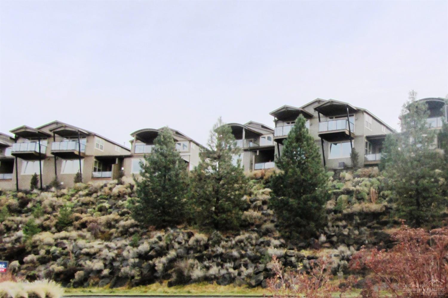 The Bluffs River Ben - Residential